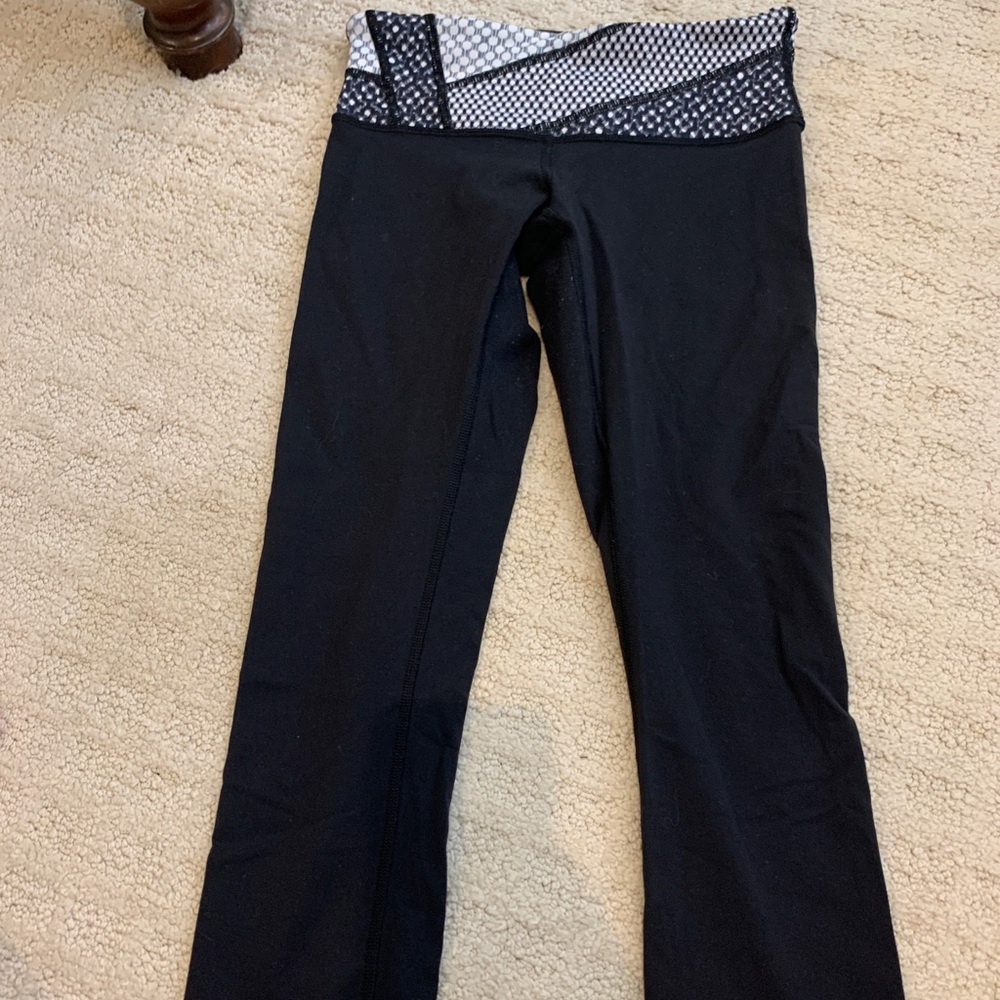 lululemon black leggings